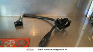Begagnade Spak, rattstång Mercedes C (W202) 1.8 C-180 16V Pris på förfrågan erbjuds av Autodemontage M.J. Rutte B.V.