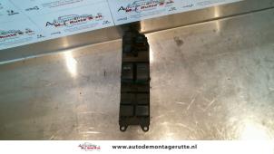 O109679 Gebruikte combischakelaar ramen Toyota Avensis