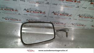 O84529 Gebruikte spiegel buiten links Volkswagen Kever