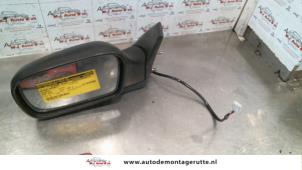O85610 Gebruikte buitenspiegel links Daihatsu Gran Move