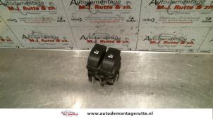 O109264 Gebruikte combischakelaar ramen Renault Megane