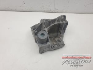 Begagnade Motorfäste Volvo V60 I (FW/GW) 2.0 D3 20V Pris € 19,95 Marginaltabell erbjuds av Autodemontage Poelstra B.V.