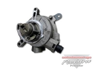 Begagnade Mekanisk bränslepump Ford Focus 3 1.0 Ti-VCT EcoBoost 12V 100 Pris € 90,00 Marginaltabell erbjuds av Autodemontage Poelstra B.V.