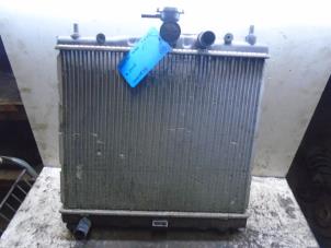 Używane Chlodnica Nissan Note (E11) 1.4 16V Cena € 35,00 Procedura marży oferowane przez Boels Autodemontage