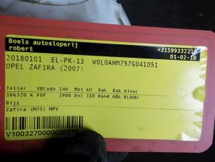 Używane Elektryczna pompa paliwa Opel Zafira (M75) 1.9 CDTI 16V Cena € 35,00 Procedura marży oferowane przez Boels Autodemontage