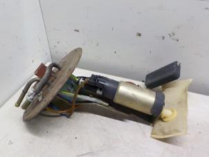 Begagnade Bensinpump Honda CR-V (RD1/3) 2.0i 16V VTEC Pris € 35,00 Marginaltabell erbjuds av Boels Autodemontage