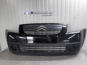 Begagnade Främre stötfångare Citroen C2 (JM) 1.1 Pris € 150,00 Marginaltabell erbjuds av Boels Autodemontage