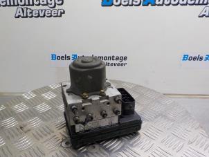 Begagnade ABS-pump Toyota Corolla (EB/WZ/CD) 1.6 16V VVT-i Pris € 75,00 Marginaltabell erbjuds av Boels Autodemontage