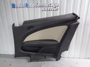 Begagnade Sidolist, höger bak Volkswagen Scirocco (137/13AD) 1.4 TSI 160 16V Pris € 35,00 Marginaltabell erbjuds av Boels Autodemontage