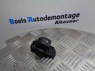 Gebruikte Handrem schakelaar Opel Insignia 1.8 16V Ecotec Prijs € 10,00 Margeregeling aangeboden door Boels Autodemontage