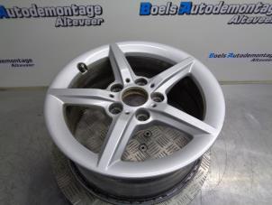Gebruikte Velg BMW 1 serie (F20) 118i 1.5 TwinPower 12V Prijs € 65,00 Margeregeling aangeboden door Boels Autodemontage