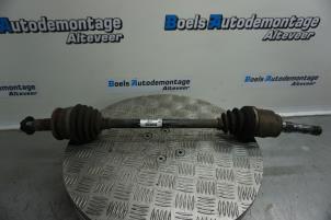 Gebruikte Steekas links-achter Opel Insignia Mk.I 2.8 VXR V6 Turbo Ecotec 24V 4x4 Prijs € 100,00 Margeregeling aangeboden door Boels Autodemontage