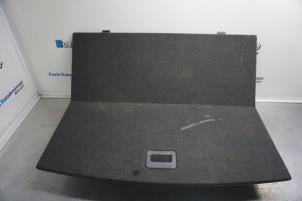 Używane Mata bagaznika Mitsubishi Lancer Wagon (CS/CT) 1.6 16V Cena € 50,00 Procedura marży oferowane przez Boels Autodemontage