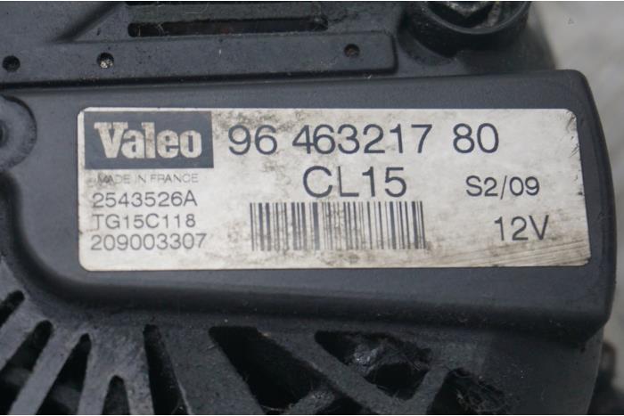 Dynamo från en Fiat Scudo (270) 2.0 D Multijet 2009