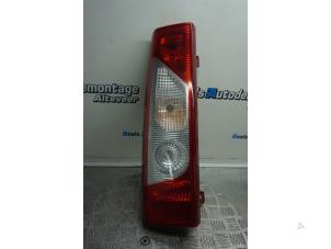 Gebruikte Achterlicht links Fiat Scudo (270) 2.0 D Multijet Prijs € 40,00 Margeregeling aangeboden door Boels Autodemontage