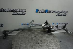 Begagnade Torkarmotor + mekanism Mercedes C (C205) C-220d 2.2 16V BlueTEC Pris € 175,00 Marginaltabell erbjuds av Boels Autodemontage