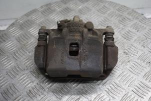 Używane Zacisk hamulcowy prawy przód Honda Jazz (GE6/GE8/GG/GP) 1.4 i-DSi 16V Cena € 35,00 Procedura marży oferowane przez Boels Autodemontage