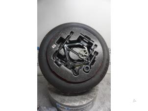 Używane Zestaw do wymiany + kolo zapasowe Hyundai i40 CW (VFC) 1.7 CRDi 16V Cena € 150,00 Procedura marży oferowane przez Boels Autodemontage