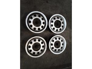 Gebruikte Velgen set Volkswagen Golf III (1H1) 2.0 GTI Prijs op aanvraag aangeboden door Autobedrijf Hoogerwerf