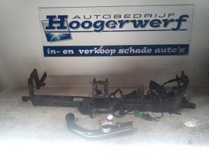 Gebruikte Trekhaak Peugeot 2008 (CU) 1.2 Vti 12V PureTech 82 Prijs € 200,00 Margeregeling aangeboden door Autobedrijf Hoogerwerf