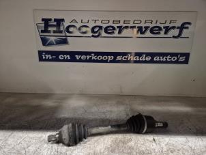 Gebruikte Homokineetas links-voor Volvo C30 (EK/MK) 2.0 16V Prijs € 25,00 Margeregeling aangeboden door Autobedrijf Hoogerwerf