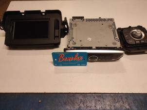 Gebruikte Navigatie Set Renault Megane III Grandtour (KZ) 1.4 16V TCe 130 Prijs op aanvraag aangeboden door Benelux Zwijndrecht B.V.