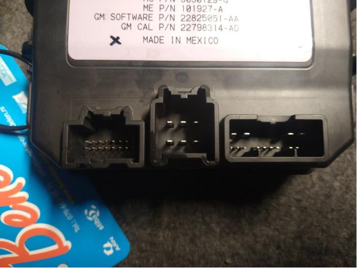 Dator, cabriolet från en Chevrolet Camaro Convertible 6.2 V8 ZL1 2014