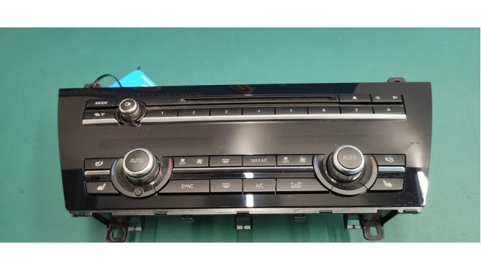 Värmekontrollpanel från en BMW 6 serie (F12) 640i xDrive 24V 2016