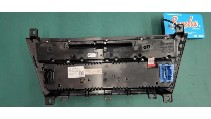Värmekontrollpanel från en BMW 6 serie (F12) 640i xDrive 24V 2016