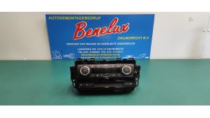 Gebruikte Airco bedieningspaneel Mazda CX-5 I (KE,GH) 2.0 SkyActiv-G 165 16V 2WD Prijs op aanvraag aangeboden door Benelux Zwijndrecht B.V.