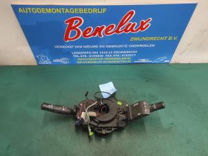 Gebruikte Licht + Raw Schakelaar Renault Megane II CC (EM) 1.6 16V Prijs op aanvraag aangeboden door Benelux Zwijndrecht B.V.