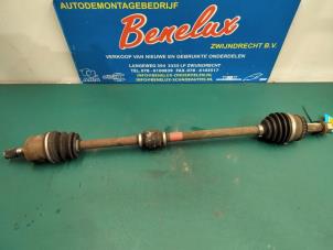 Gebruikte Aandrijfas rechts-voor Hyundai Getz 1.4i 16V Prijs op aanvraag aangeboden door Benelux Zwijndrecht B.V.