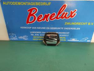 Begagnade Handtag, baklucka Seat Leon (5FB) 2.0 TDI FR 16V Pris € 20,00 Marginaltabell erbjuds av Benelux Zwijndrecht B.V.