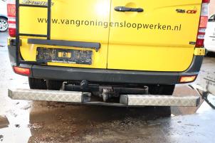 Begagnade Dragkrok Mercedes Sprinter 5t (906.63/65) 516 CDI 16V Pris på förfrågan erbjuds av Benelux Zwijndrecht B.V.