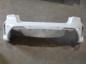 Begagnade Bakre stötfångare BMW 1 serie (F40) 118i 1.5 TwinPower 12V Pris € 250,00 Marginaltabell erbjuds av Benelux Zwijndrecht B.V.