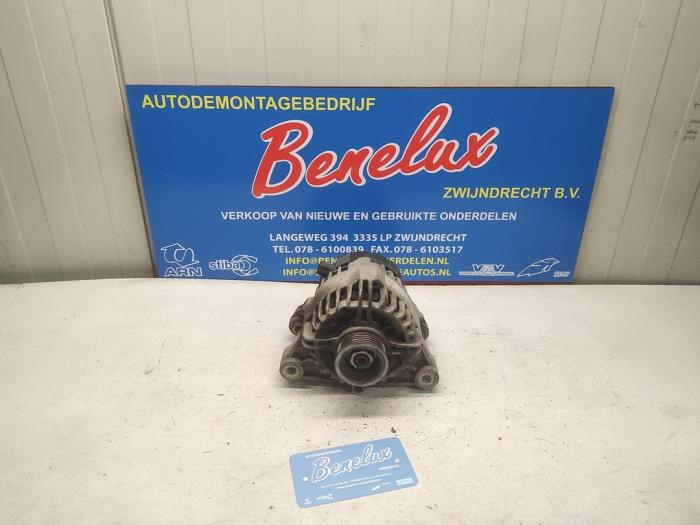 Dynamo från en Opel Agila (A) 1.2 16V Twin Port 2006