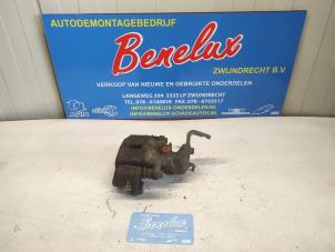 Gebruikte Remklauw (Tang) links-achter Hyundai i10 (F5) 1.1i 12V Prijs op aanvraag aangeboden door Benelux Zwijndrecht B.V.