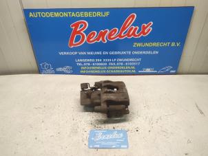 Begagnade Bakre bromsok, höger Ford Focus 3 1.6 EcoBoost 16V Pris på förfrågan erbjuds av Benelux Zwijndrecht B.V.