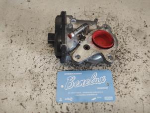 Gebruikte EGR Klep Opel Movano 2.3 CDTi Biturbo 16V FWD Prijs op aanvraag aangeboden door Benelux Zwijndrecht B.V.
