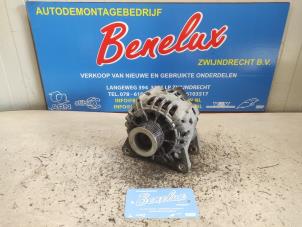 Gebruikte Dynamo Renault Twingo II (CN) 1.2 16V Prijs op aanvraag aangeboden door Benelux Zwijndrecht B.V.