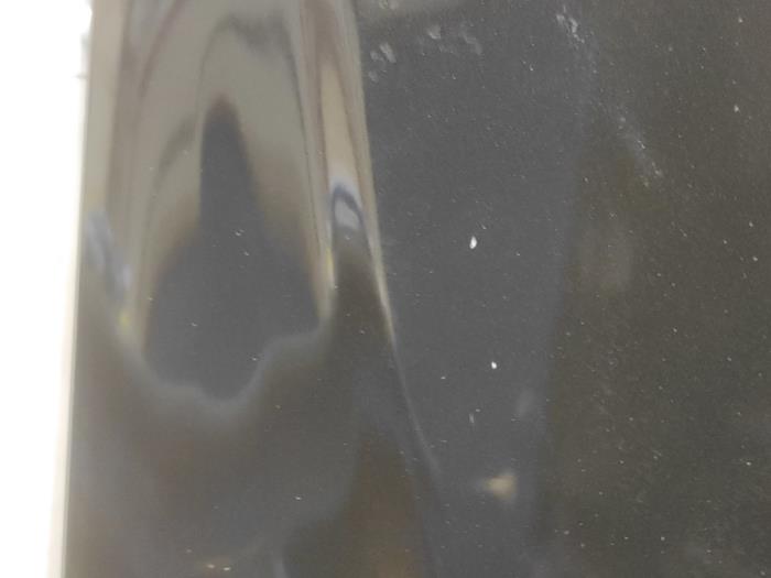 Motorhuv från en Opel Corsa D 1.4 16V Twinport 2008