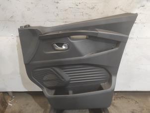 Begagnade Klädsel, uppsättning (komplett) Renault Trafic (1FL/2FL/3FL/4FL) 2.0 dCi 16V 150 Pris på förfrågan erbjuds av Benelux Zwijndrecht B.V.