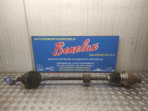 Begagnade Drivaxel, höger fram Volkswagen Golf VII (AUA) 1.5 TSI Evo BMT 16V Pris på förfrågan erbjuds av Benelux Zwijndrecht B.V.