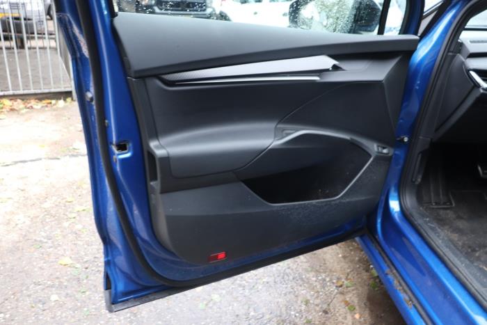 Deur 4Deurs links-voor van een Skoda Enyaq iV Coupe 60 2024