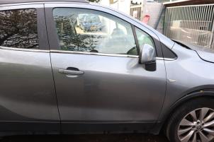 Używane Drzwi prawe przednie wersja 4-drzwiowa Opel Mokka/Mokka X X 1.4 Turbo 16V 4x2 Cena € 600,00 Procedura marży oferowane przez Benelux Zwijndrecht B.V.