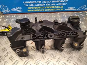 Begagnade Vipparmskåpa Ford Transit Connect (PJ2) 1.5 EcoBlue Pris på förfrågan erbjuds av Benelux Zwijndrecht B.V.