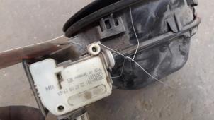 Gebruikte Centrale deurvergrendelingsmotor Opel Insignia Sports Tourer 2.0 CDTI 16V 160 Ecotec Prijs op aanvraag aangeboden door Autodemontage Joko B.V.