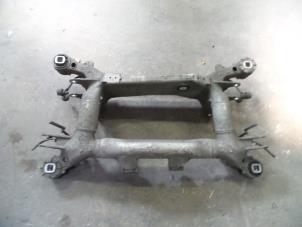 Begagnade Underram BMW 5 serie Touring (E61) 520d 16V Pris på förfrågan erbjuds av Autodemontage Joko B.V.