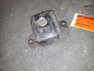 Używane Wspornik silnika Daihatsu Terios (J1) 1.3 16V 4x4 Cena na żądanie oferowane przez Autodemontage Joko B.V.