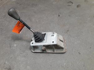 Begagnade Växelspak Daihatsu Terios (J1) 1.3 16V 4x4 Pris på förfrågan erbjuds av Autodemontage Joko B.V.